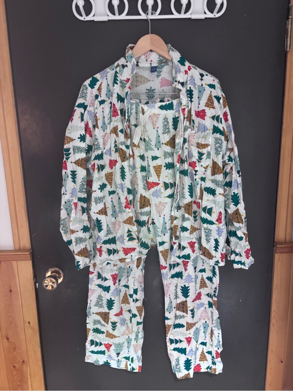 White Holiday Tree Print Pajama Set